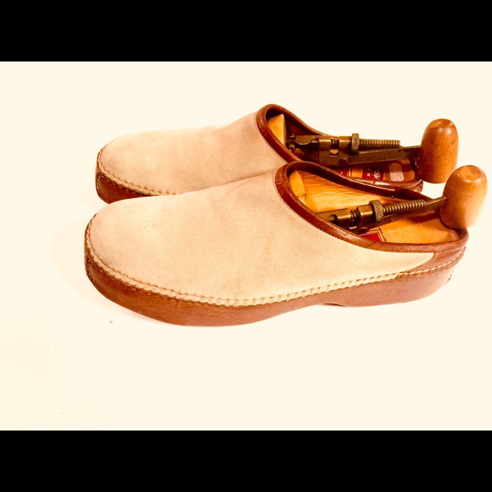 COLE HAAN Country F8910 Mules  Women's Sz 10 AA